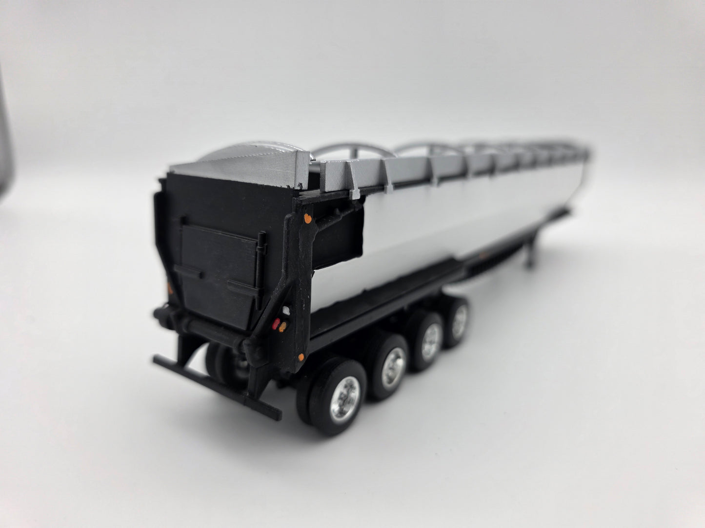 Aulick Aultimate belt trailer, 51ft, angled side