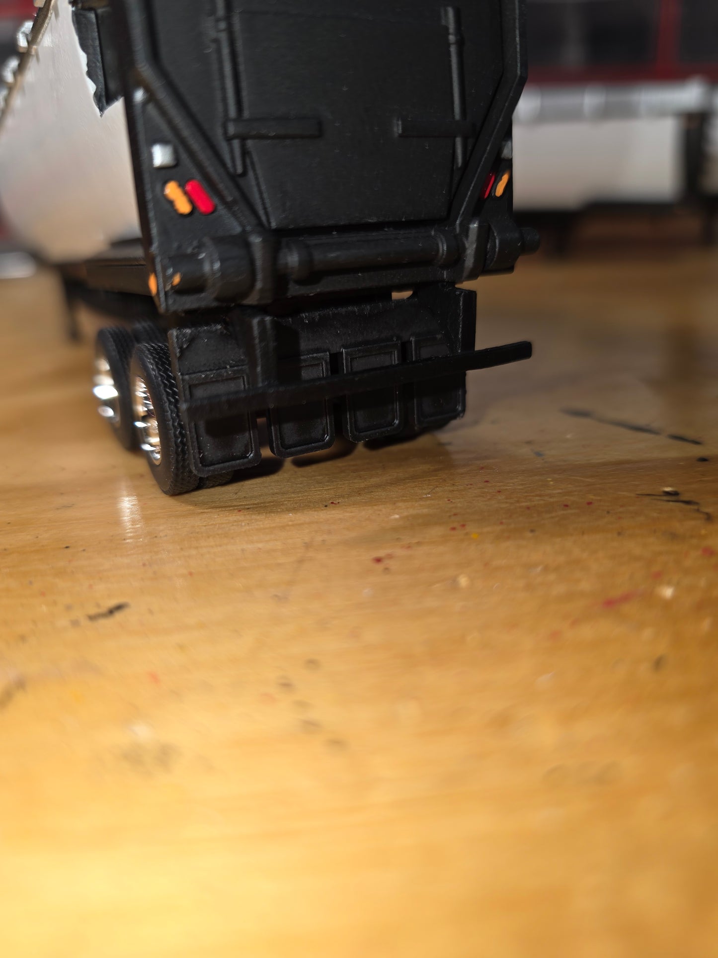 Trailer mud flaps- 4 wide