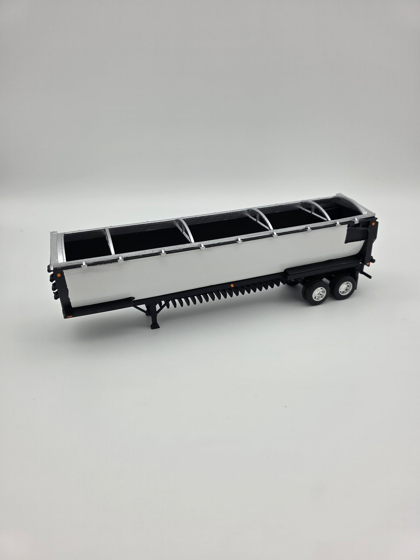 Aulick Aultimate belt trailer, 42ft, curved side