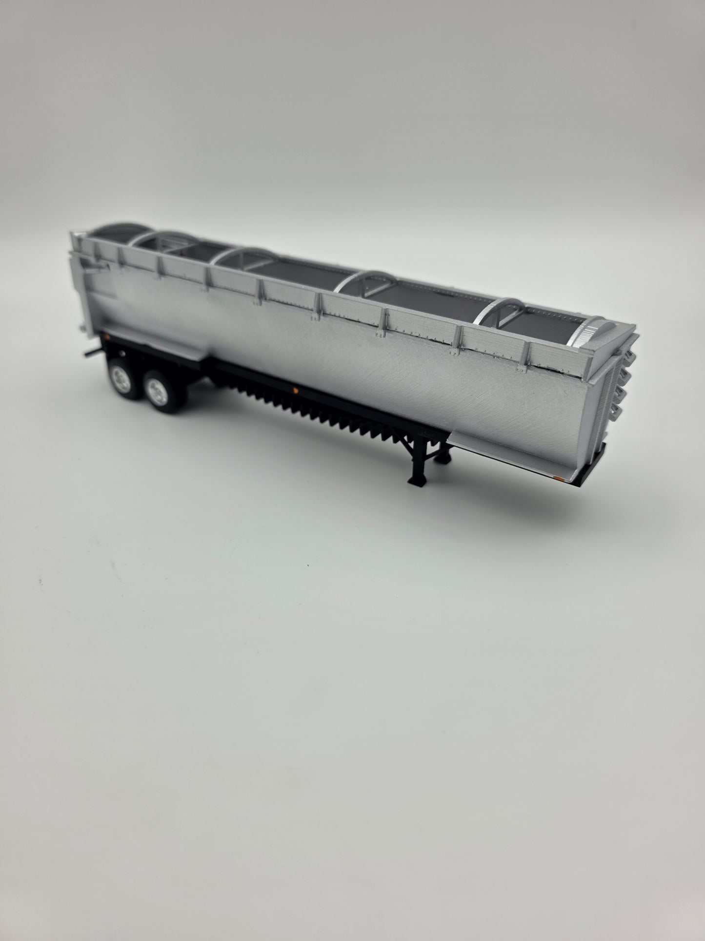 Aulick Aultimate belt trailer, 42ft, curved side