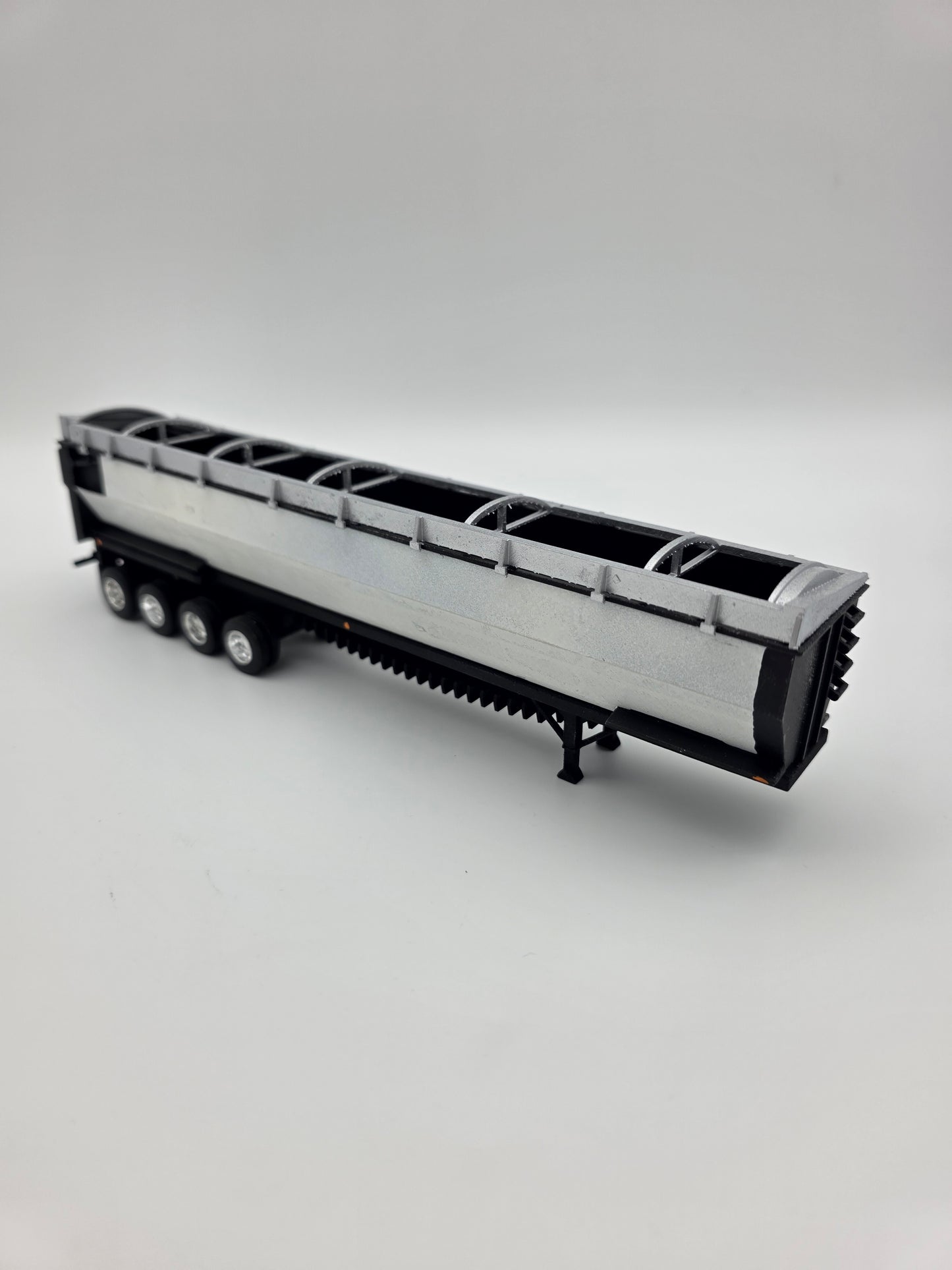 Aulick Aultimate belt trailer, 51ft, curved side