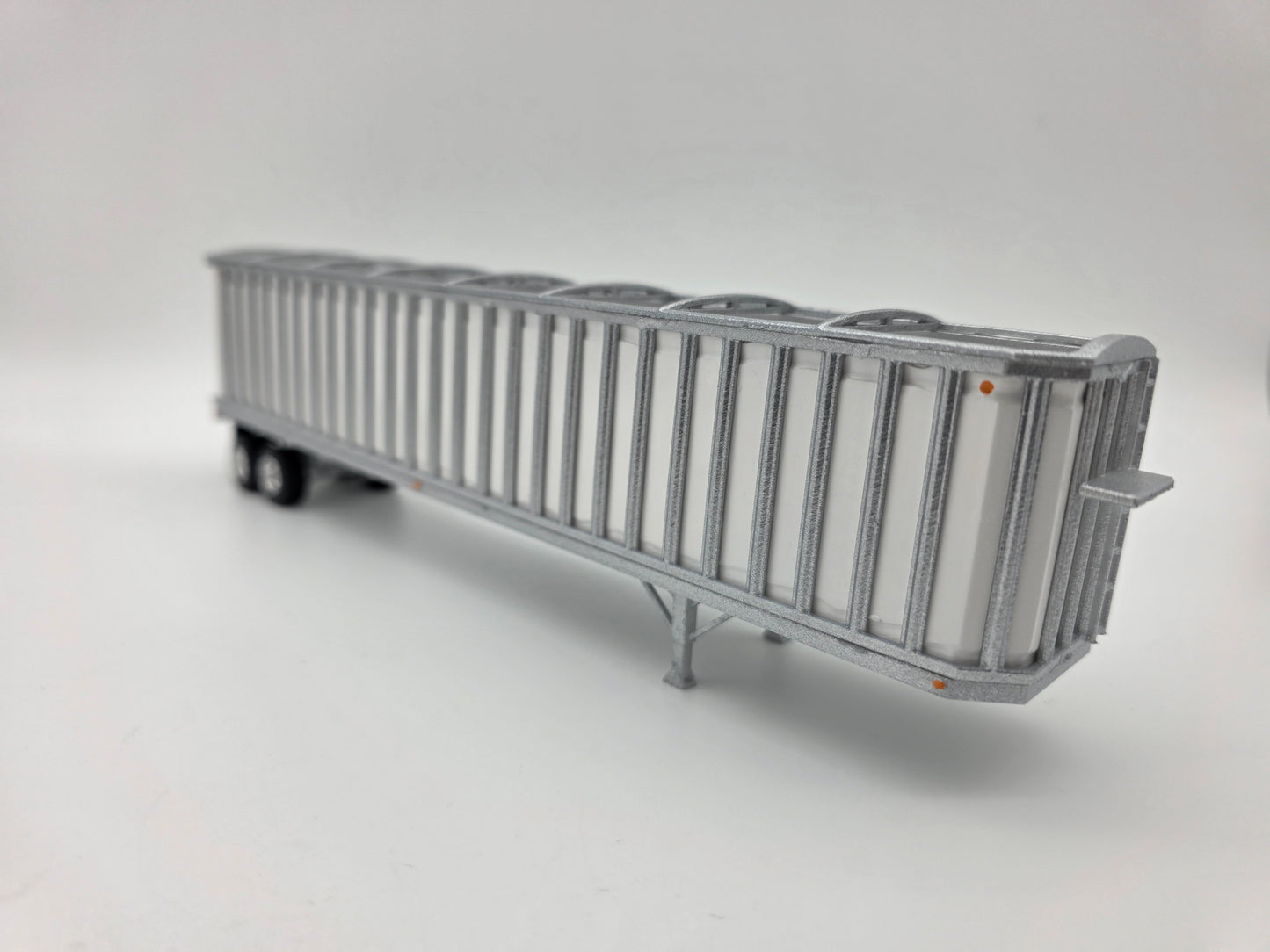 Shuffle floor trailer, 53ft tandem axle, stakeside