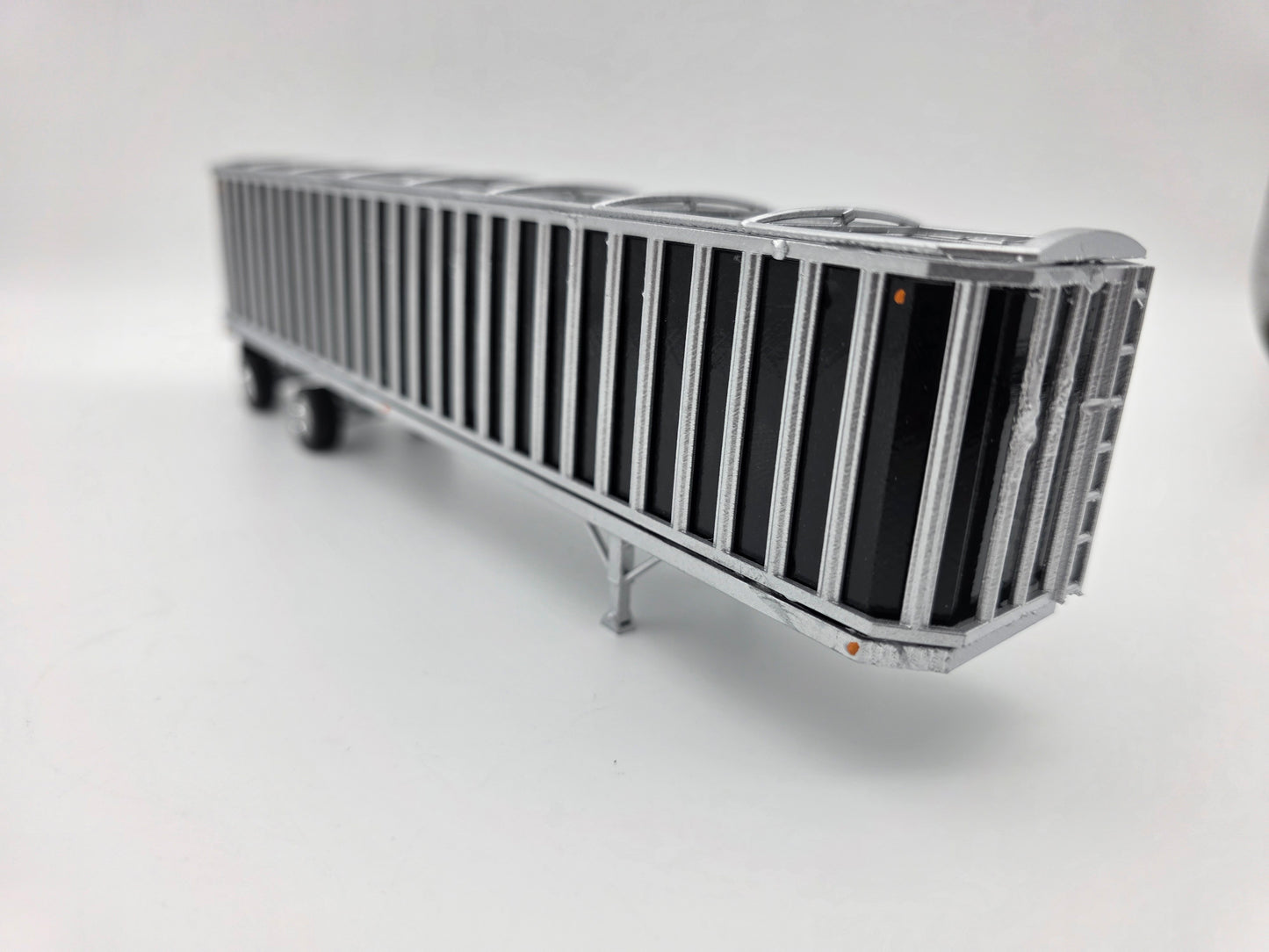 Shuffle floor trailer, 53ft spread axle, stakeside