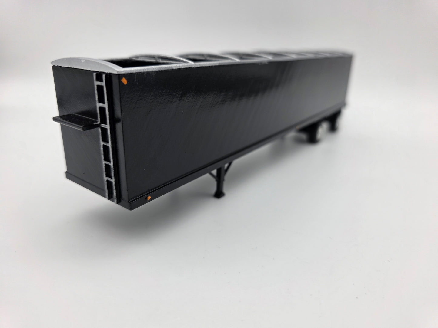 Shuffle floor trailer, 53ft spread axle