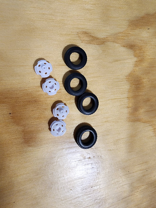 Trailer tires-5 hole, duals